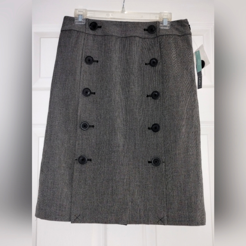 Apt.9 Gray Double-Breasted Skirt